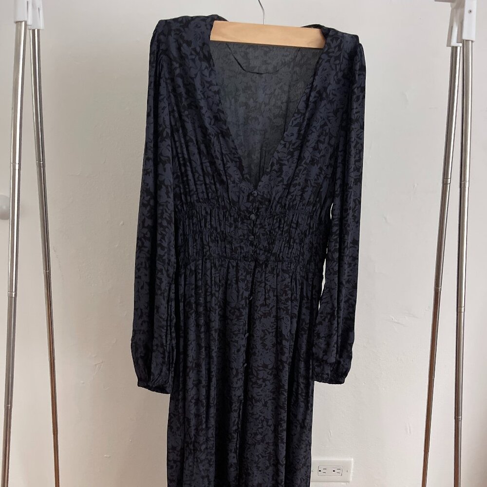 LONG SLEEVE NAVY BLUE ZARA MAXI DRESS XS